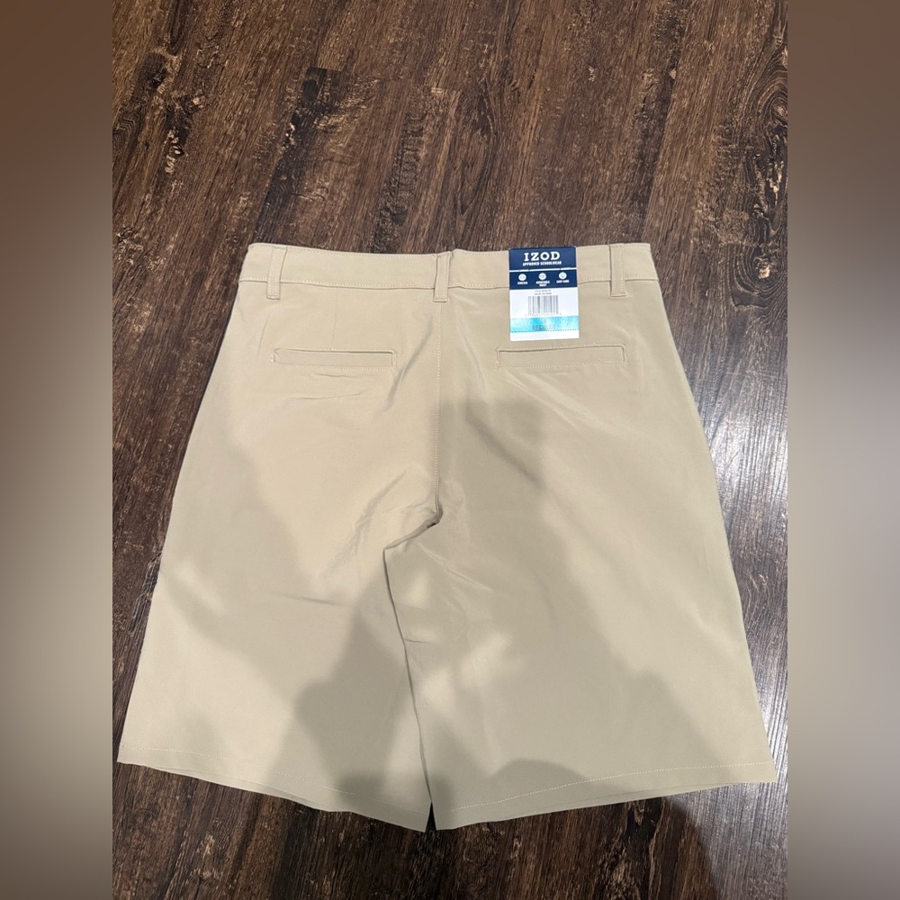 NWT Izod boys size 16 performance material khaki Tan Shorts - Picture 3 of 4